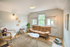 2nd-Floor Apartment - Walk to Highland Hot Spots!